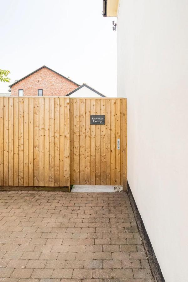 Charming Chester Studio With Private Garden & Free Parking ภายนอก รูปภาพ